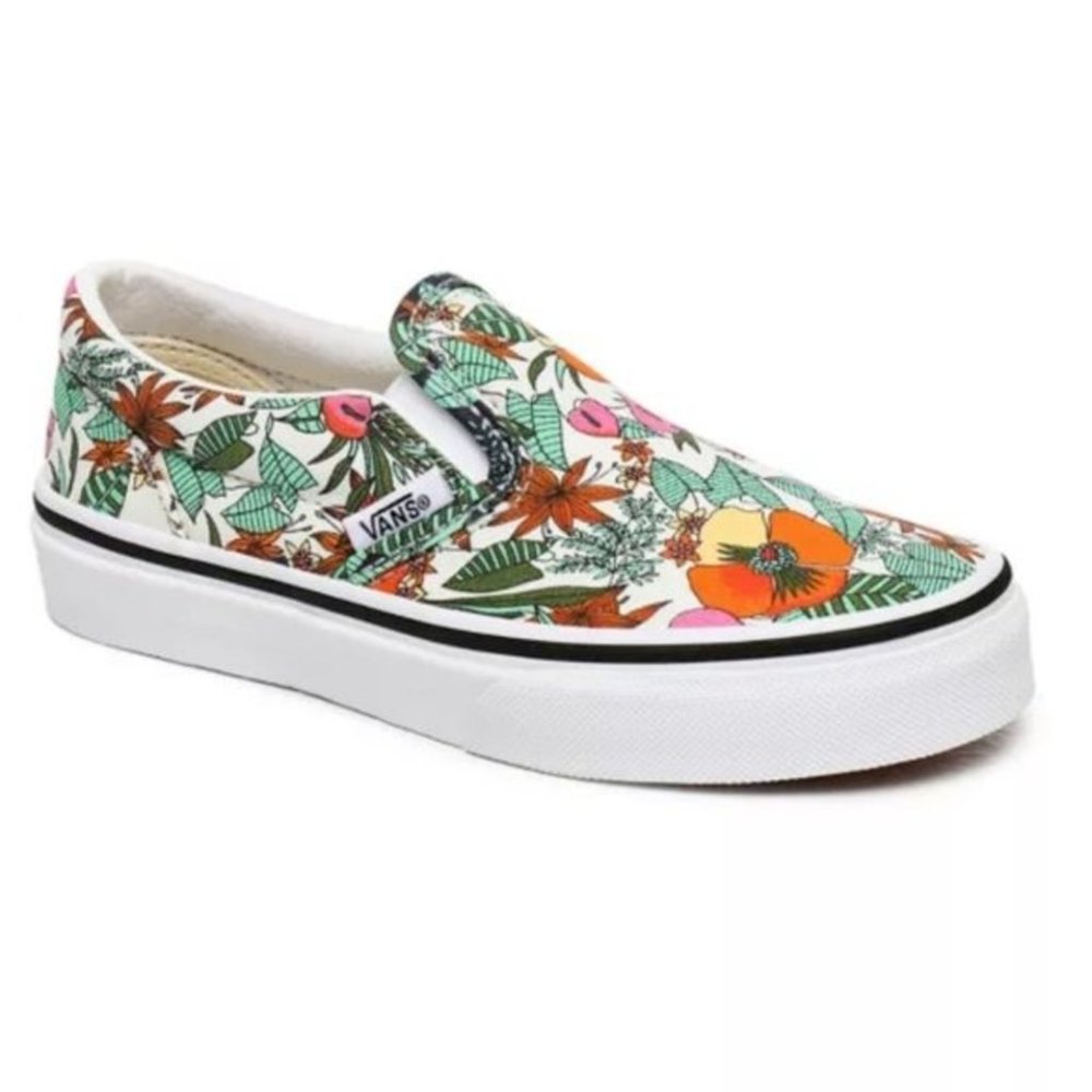 Vans Classic Slip On Tropical Shoes. New. Kids